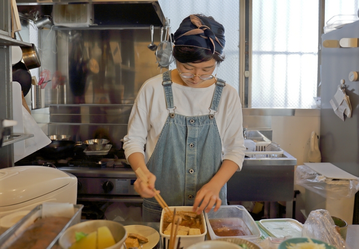 店主 山下奈保子(やました なおこ)さん