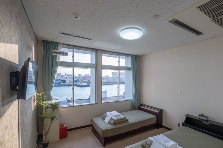 スタンダードツインルーム