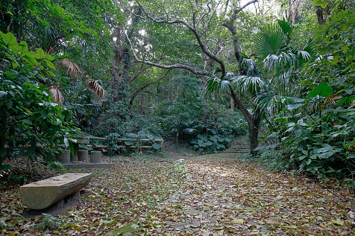 末吉公園（すえよしこうえん）