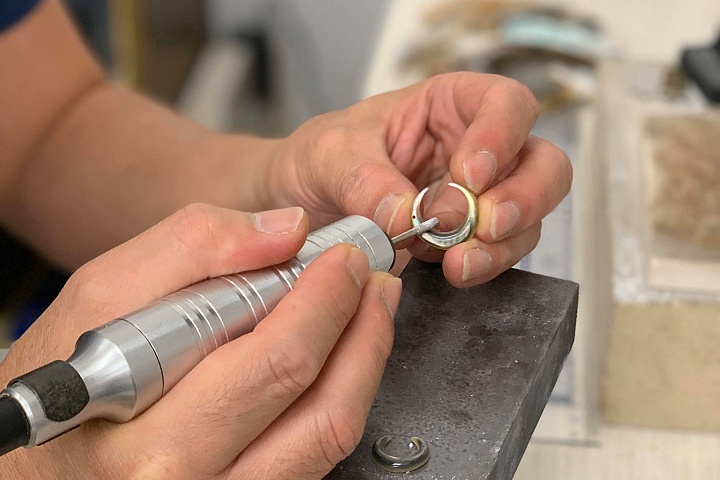 アクセサリーを作成