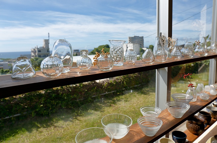 やちむんと暮らしの道具 manoのガラス商品