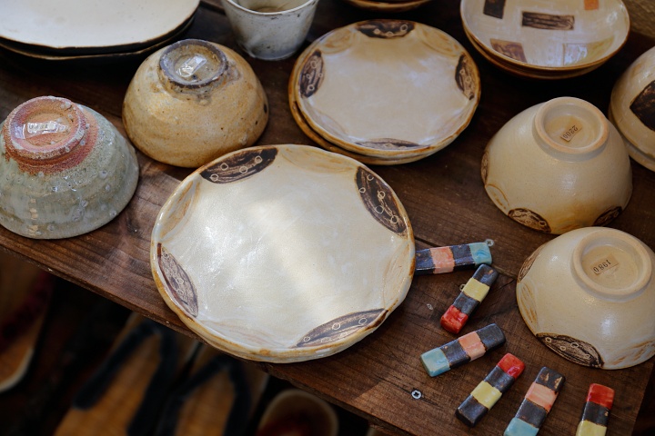 やちむんと暮らしの道具 manoのやちむん