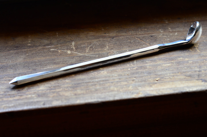 銀製のジーファー（かんざし）