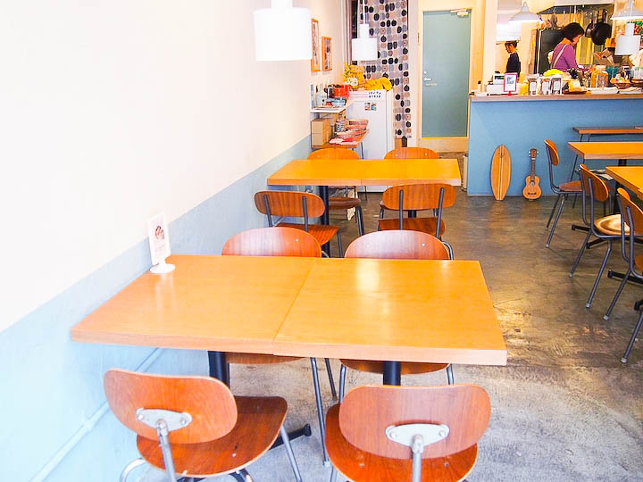 沖縄旅行で立ち寄りたい！美味しい朝ごはんにアサイーボウルや人気のパンケーキをお召し上がりください。