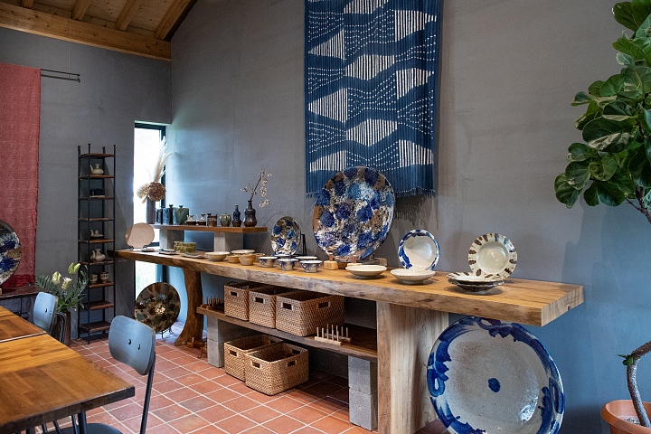 CLAY Coffee&Galleryの店内