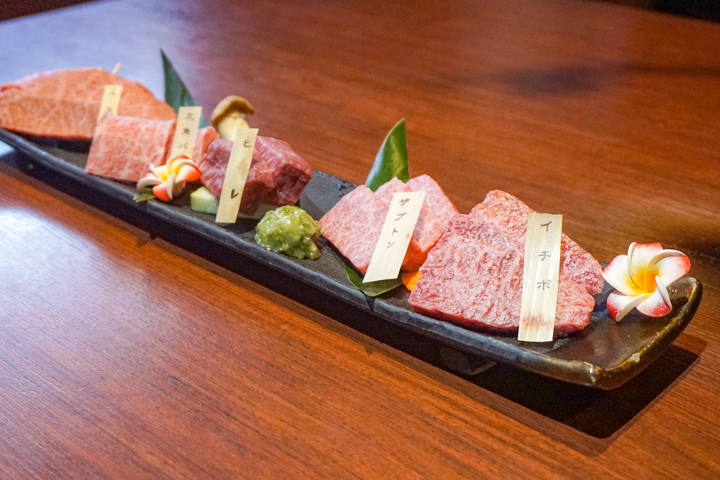 「おかませ特選5種盛り（数量限定）」で