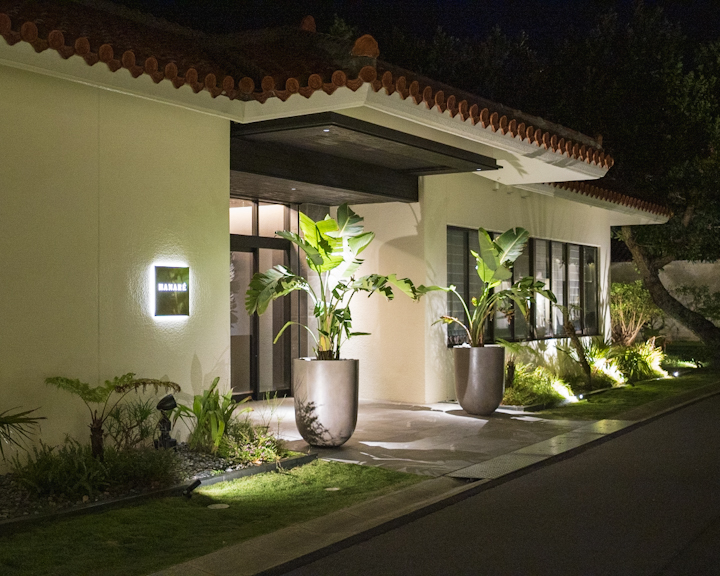 レストラン「HANARE」