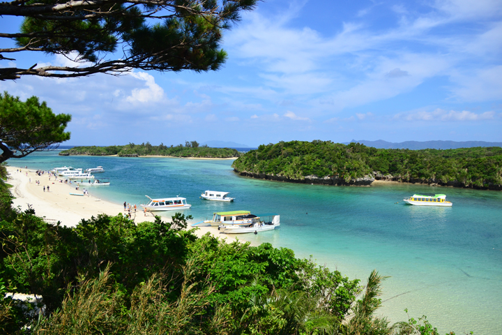 川平湾（かびらわん）