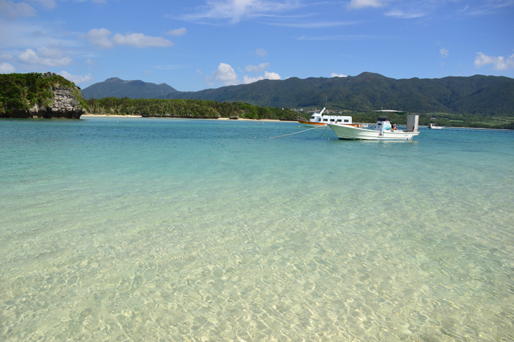 川平湾（かびらわん）