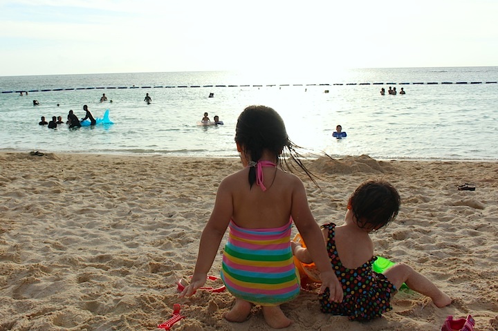 トロピカルビーチ