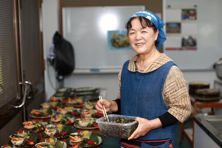 笑味の店の金城笑子さん
