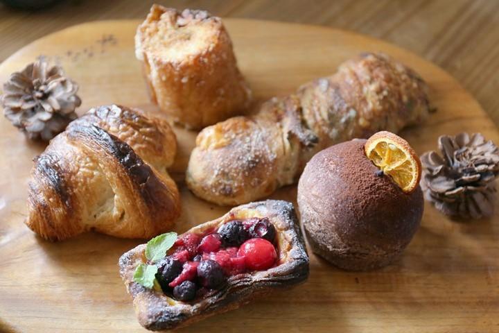 パン工房おとなりやのパン