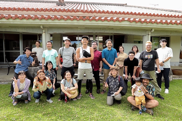 ツアーガイド篠田宇希（しのだひろき）とツアー客