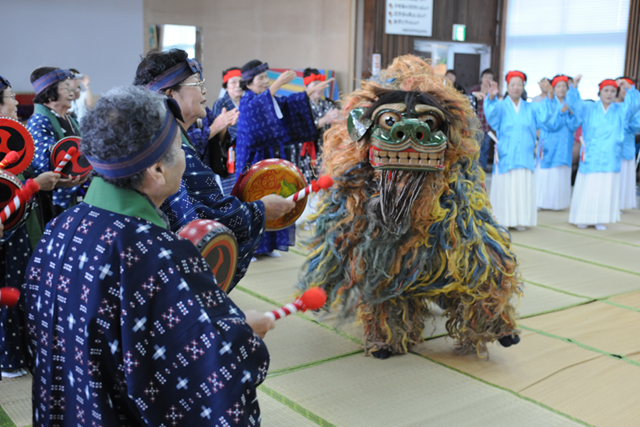 知花のウスデーク