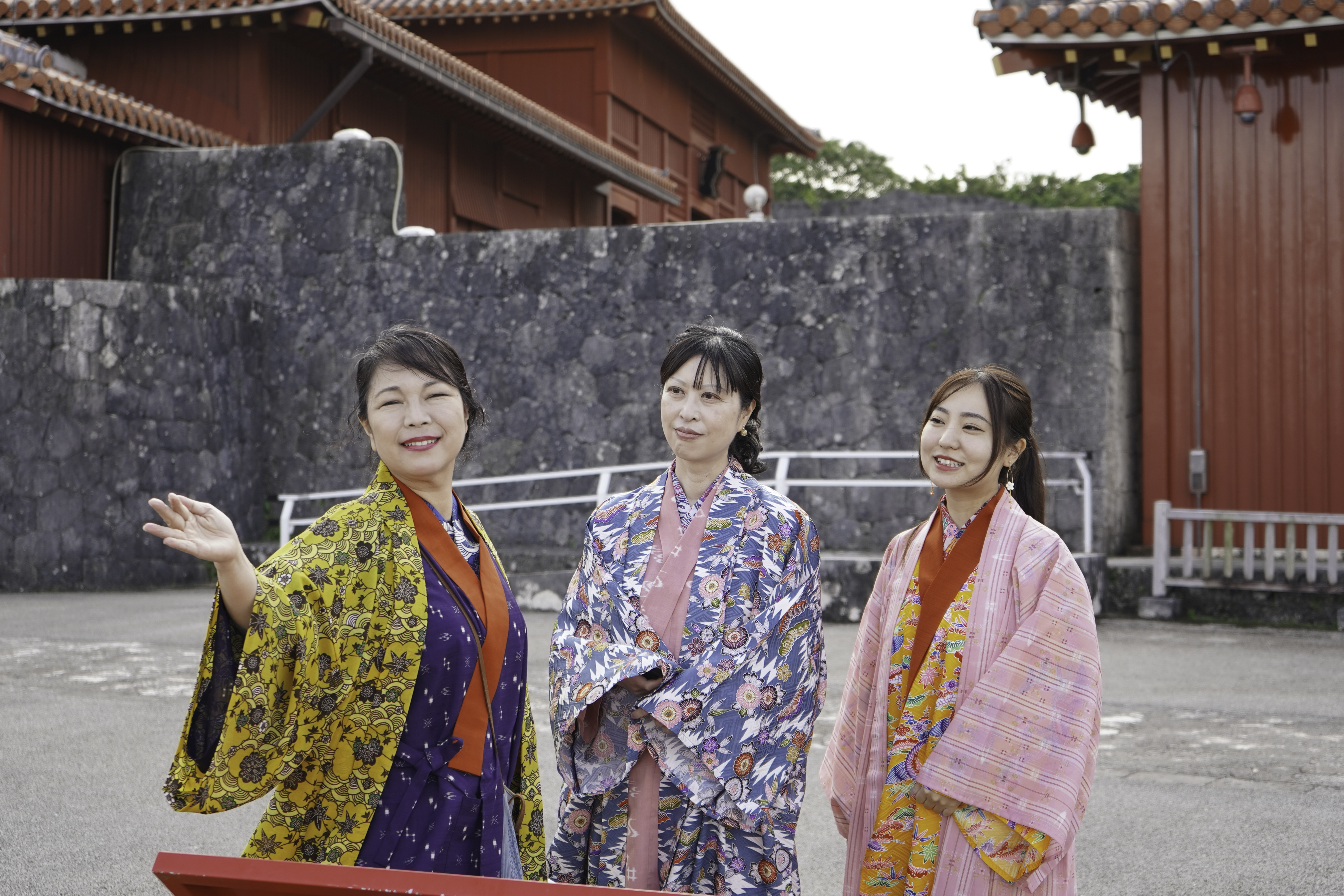 ＜モニター＞琉球王朝時代に没入体験～本格琉装で首里を巡る～