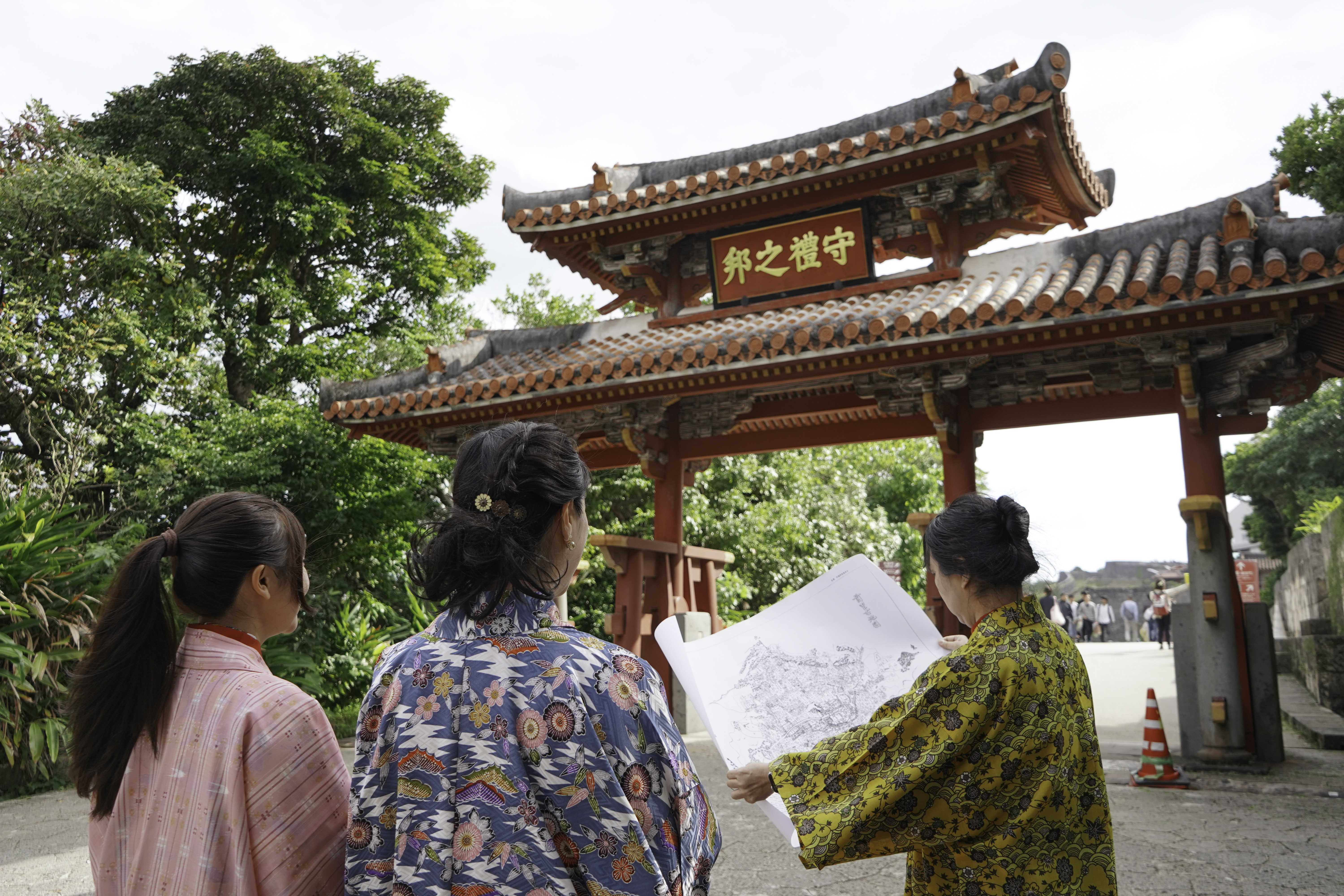 ＜モニター＞琉球王朝時代に没入体験～本格琉装で首里を巡る～
